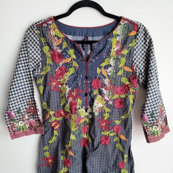 Ethnic By Outfitters Floral Printed & Embroidered Houndstooth Boho Tunic Kurta - Picture 2 of 12